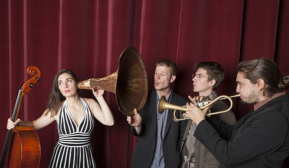 (C) GüNTHER_GRöGER_WWW.GROXPRESS.AT Pianofortebrass