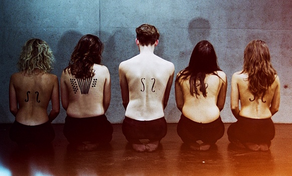 (C) DALIAH SPIEGEL ALMA