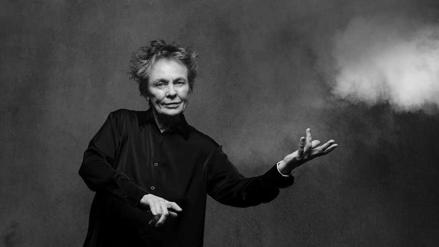 (C) EBRU YILDIZ Laurie Anderson