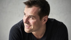 KAUPO KIKKAS Holger Falk