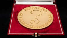 © ORF Johannes Cizek Medaille im Etui