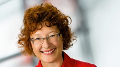 (c) Fotostudio Wilke Portrait von Ille C. Gebeshuber
