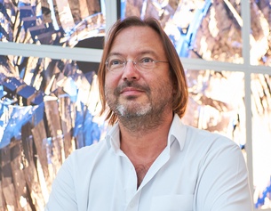 Stefan Thurner (c ) Eugenie Sophie Stefan Thurner